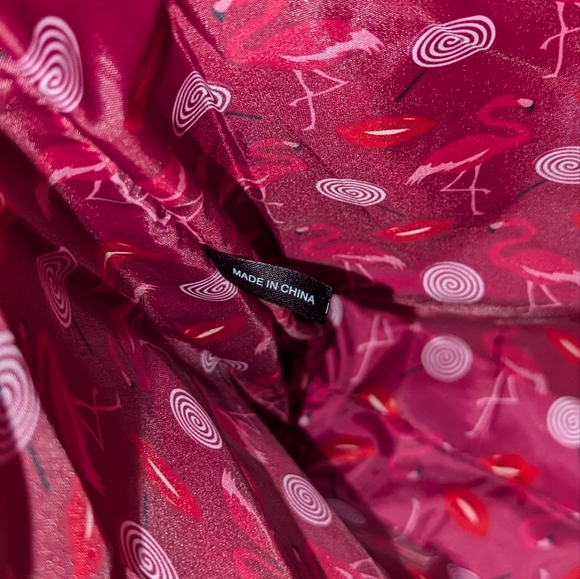 Lancôme Large Hot Red/Pink Sleek Lined Flamingo Lips & Lollipops Nylon Tote Bag - Picture 11 of 12